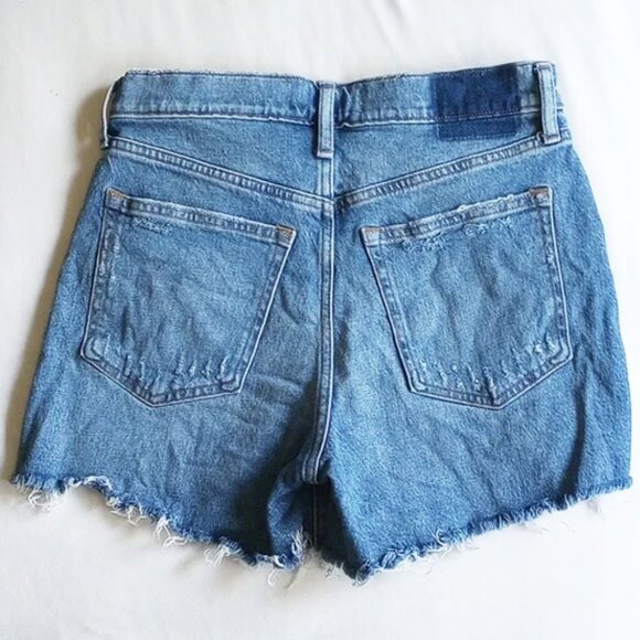 Abercrombie 4" Mom Short High Rise Cutoff Denim Shorts 26/2 - Picture 2 of 8